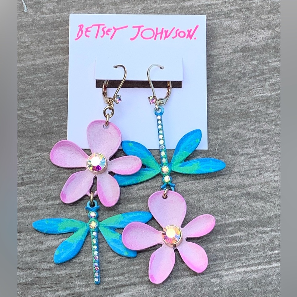 NWT! Betsey Johnson Pink and Blue Floral Dragonfly Mismatched Earrings